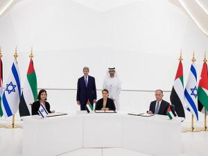 الماء مقابل الكهرباء: اجتماع أردني إماراتي إسرائيلي للدفع بتنفيذ "إعلان النوايا"