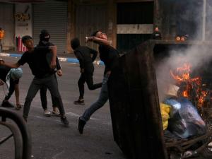 الضفة: 3 شهداء وإصابات برصاص الاحتلال في قمع مسيرات منددة بالعدوان على غزة