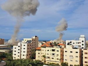 370 شهيدًا و2200 جريحًا بعدوان الاحتلال على غزة