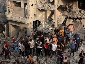 الإمدادات الغذائيّة في غزّة لن تكفي إلّا لبضعة أيّام