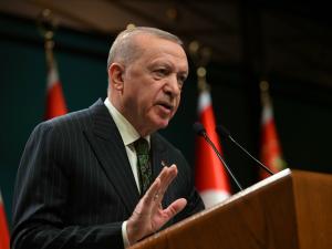 أردوغان يهاجم نتنياهو ويصف إسرائيل بدولة “إرهاب”.. أكد أن حماس حزب سياسي انتخبه الفلسطينيون