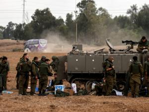 “طوفان الأقصى” تضرب ثقة الإسرائيليين بجيشهم.. استنجدوا به لساعات بعد الهجوم ولم يستجب لهم