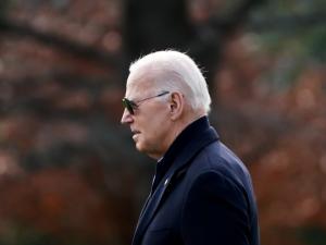 موظفو إدارة بايدن يتمردون عليه بسبب دعمه للحرب على غزة.. المئات منهم يخططون لإضراب منظم وواسع