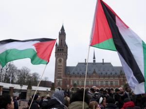 ترحيب عربي ودولي واسع بتدابير “العدل الدولية” بشأن منع الإبادة الجماعية بغزة.. طالبوا بضمان تنفيذ القرار ووقف العدوان