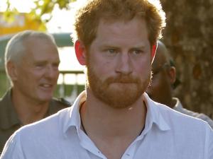 الأمير هاري يعتزم السفر إلى بريطانيا لدعم الملك تشارلز بعد إعلان إصابته بالسرطان