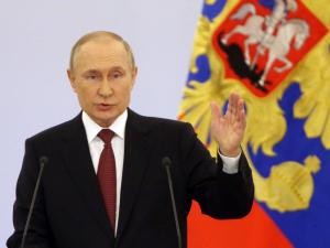 بوتين: الولايات المتحدة مسؤولة عن المذبحة التي تعرض لها الفلسطينيون والحل إقامة دولة فلسطينية