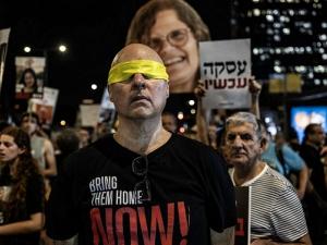 تقرير: بايدن يوفد مبعوثه إلى المنطقة لضمان استمرار المفاوضات