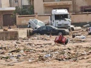 اشتية يوعز بإرسال فريق من الدفاع المدني ووزارة الصحة إلى ليبيا