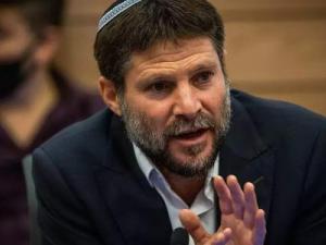 سموتريتش يوعز بتحويل 130 مليون شيكل من مستحقات المقاصة لإسرائيليين وعملاء