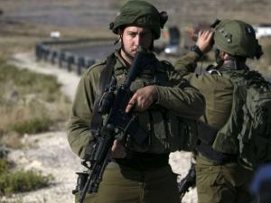 بالأسماء: قوات الاحتلال تشن حملة اعتقالات في مدن وقرى الضفة المحتلة