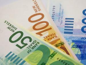 دعوى جديدة ضدّ السلطة.. عائلات قتلى إسرائيليين تطالب بـ 210 مليون شيقل