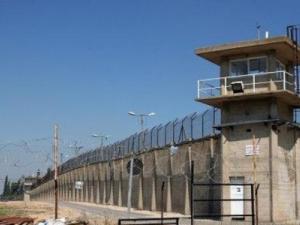 الهيئة القيادية العليا لأسرى "الجهاد" تحذر من استشهاد المعتقل المضرب خلوف