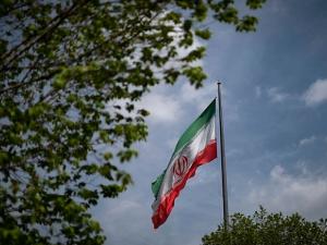 إيران تعلن عن مفاوضات غير مباشرة مع واشنطن