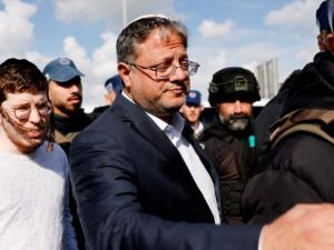 أسير محرر يكشف مشاركة بن غفير بتعذيبه بالسجن.. وحماس: هذا يثبت مستوى “سادية” الوزير الإسرائيلي