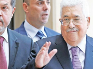 "تايمز أوف إسرائيل": نجل عباس يشارك في اجتماع سعودي أمريكي للتطبيع مع "تل أبيب" 