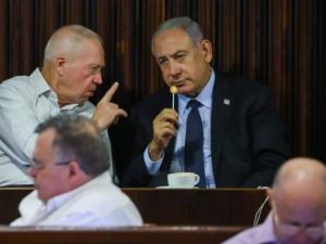 نتنياهو قد يعزل غالانت إذا حاول تعطيل توسيع العملية ضد لبنان