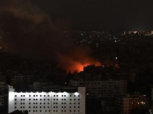 صواريخ ومسيّرات صوب وسط البلاد من غزة ولبنان واليمن والعراق.. غارات على الضاحيّة الجنوبية لبيروت