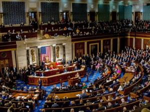 رويترز: مجلس الشيوخ الأمريكي يقترب من إقرار حزمة مساعدات بقيمة 14 مليار دولار لإسرائيل 