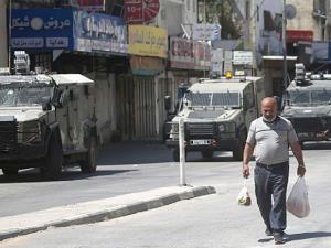 الضفة تحت النار: اعتقالات واقتحامات وهجمات مستوطنين في نابلس