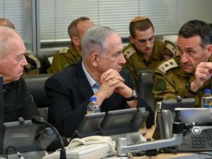تسريبات بصوت نتنياهو: أقال غالانت وهليفي لدفع قانون إعفاء الحريديين من التجنيد