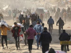 الحرب على غزة: 60 شهيدا بالقطاع وقصف مكثّف على خانيونس