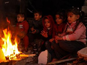 وقف إطلاق نار هش في غزة: شهيدان وإصابات السبت مع استمرار خروقات الاحتلال