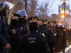 احتجاجات إيران | عراقجي يحذر واشنطن ودول تحث رعاياها على المغادرة