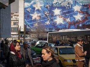 التوتر إزاء إيران: ترامب يعلن أنه يخطط للتحدث مع طهران والجيش الإسرائيلي يختتم تدريبا عسكريا