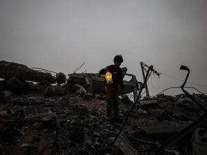 وقف إطلاق نار هش في غزة: خروقات واستهدافات متواصلة ومستشفى مهدد بالتوقف