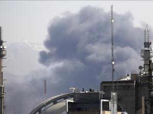 للمرة الأولى.. إسرائيل تستهدف منشآت نفطية في إيران