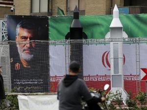 متحدث عسكري إيراني: أميركا "تتفاوض مع نفسها"