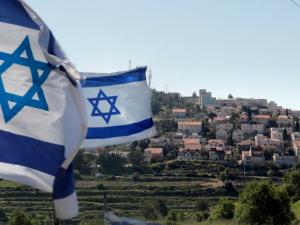 إسرائيل تصادق على بناء 3500 وحدة استيطانية جديدة بالضفة.. وسموتريتش: أصدرنا أكثر من 18 ألف ترخيص بناء خلال عام 