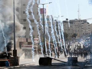 إصابات في مواجهات مع الاحتلال في مخيم الدهيشة جنوب بيت لحم