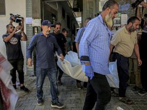 الأمم المتحدة: انتشال مئات الجثث من تحت الأنقاض في غزة دليل على جرائم حرب