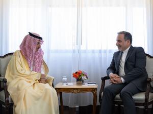 إيران تعرض الوساطة بين السعودية والحوثيين