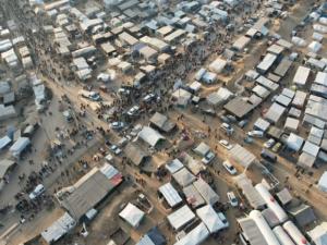 “حماس” تشيد بموقف عائلات وعشائر غزة بشأن مخططات الاحتلال: تصدت لمحاولات العبث بالصف الوطني