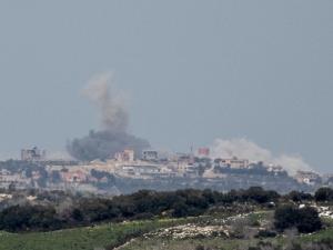 صافرات إنذار في الجليل الأعلى وقصف إسرائيلي متواصل في جنوب لبنان