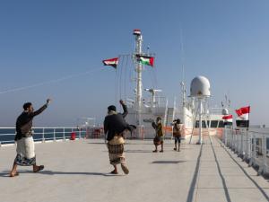 قوات التحالف تشن غارات جديدة على اليمن.. وجماعة الحوثي تؤكد: لن تمنعنا الهجمات من استهداف السفن