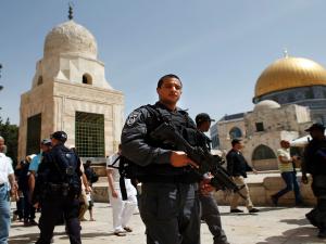 تحذيرات من مخططات الاحتلال لفرض واقع جديد بالقدس والأقصى وتهويدهما  ت21