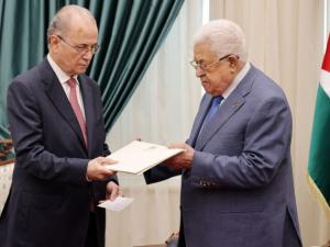 صحيفة أمريكية: اتفاق وشيك مع السلطة لإيقاف رواتب عائلات الشهداء