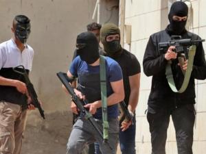 كتيبة طولكرم تعلن الاستنفار والعصيان المدني بعد اشتباكات مع الأمن