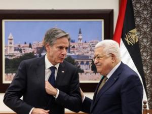 عباس وبلينكن يبحثان مستجدات جهود وقف إطلاق النار في غزة