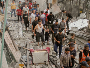 أسوشيتد برس: نتنياهو يدرس خطة لإخلاء شمال غزة وتجويع من يبقى