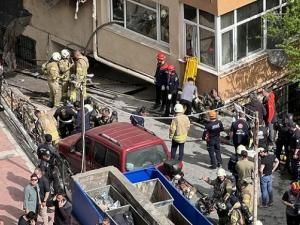 تركيا: 25 قتيلا وثلاثة جرحى في حريق بمنطقة بيشكتاش في إسطنبول