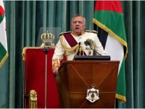 “تايمز أوف إسرائيل”: الملك عبد الله طلب من بايدن التدخل لدى تل أبيب لعدم مهاجمة إيران من سماء الأردن 
