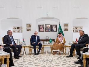 اجتماع عربي سداسي في السعودية يطالب بوقف فوري لإطلاق النار في غزة