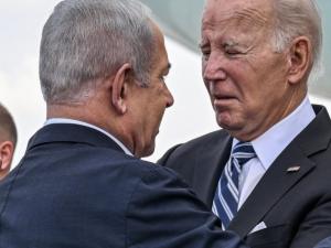 نتنياهو متحدياً تحذير بايدن بوقف تزويد إسرائيل بالسلاح: “إذا اضطررنا للوقوف وحدنا سنفعل ذلك”