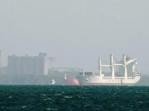 إسبانيا ترفض رسو سفينة تحمل أسلحة متجهة لإسرائيل.. قادمة من الهند وعلى متنها 27 طناً من المواد المتفجرة