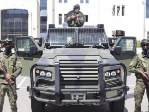 بموافقة "إسرائيل".. السلطة تتسلم مصفحات وأسلحة أمريكية بوساطة الأردن