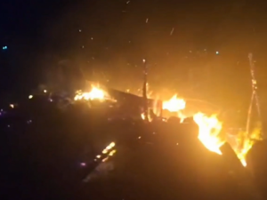 اعتقالات واقتحامات في الضفة والمستوطنون يحرقون منزلا في الخليل